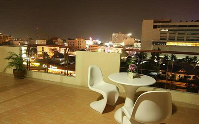 Eastiny Residence Hotel