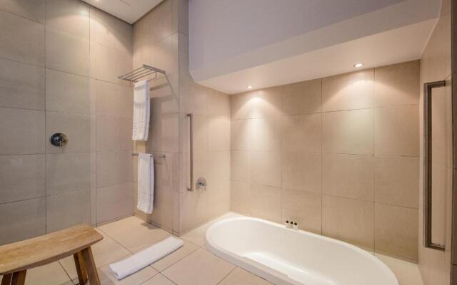 Spacious Holiday Apartment With Pool in Trendy De Waterkant Loader Apartment