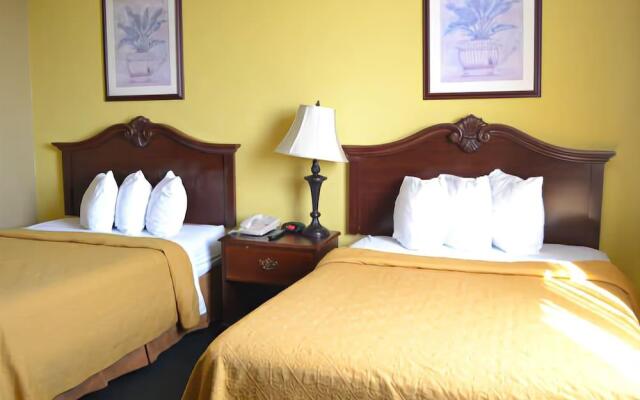 Consulate Hotel Airport/Sea World San Diego Area