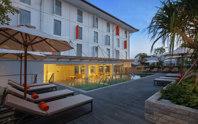 HARRIS Hotel & Conventions Denpasar Bali