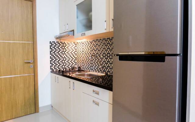 Warm and Homey Studio at The Oasis Cikarang Apartment By Travelio