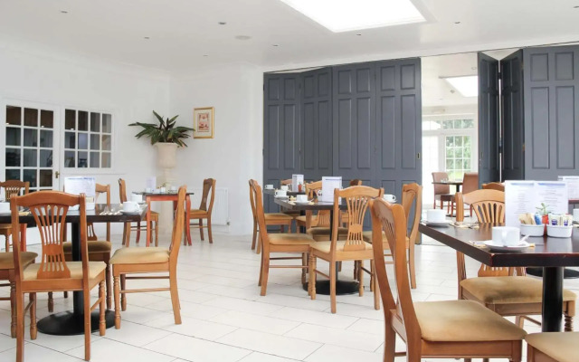 Oriel Hotel