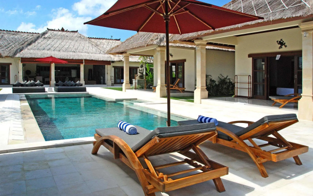 Villa Alam