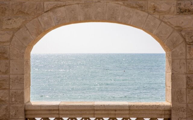 Jaffa Beach House