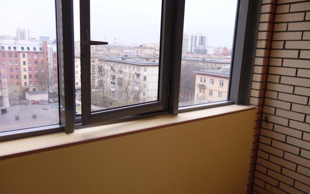 Apartments on Alexandra Matrosova street 20/2