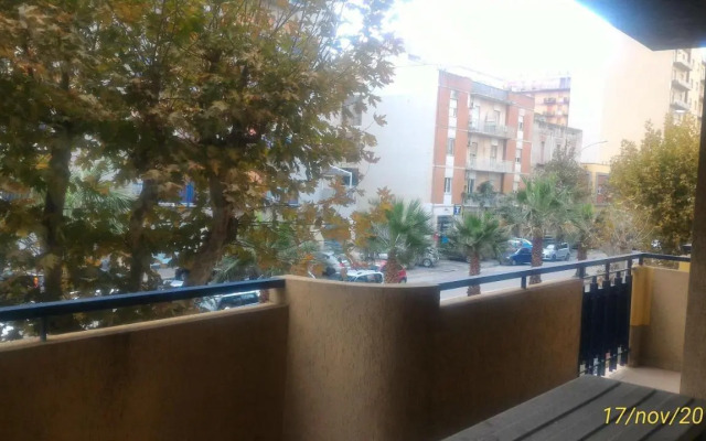 Una Terrazza nel Sole Appartamento di tre camere e terrazza