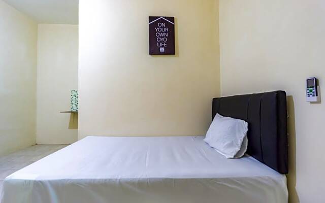 OYO Life 2420 Kost Luqman 1