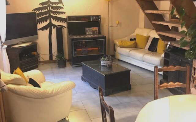 House With 4 Bedrooms In La Forclaz, With Furnished Terrace And Wifi