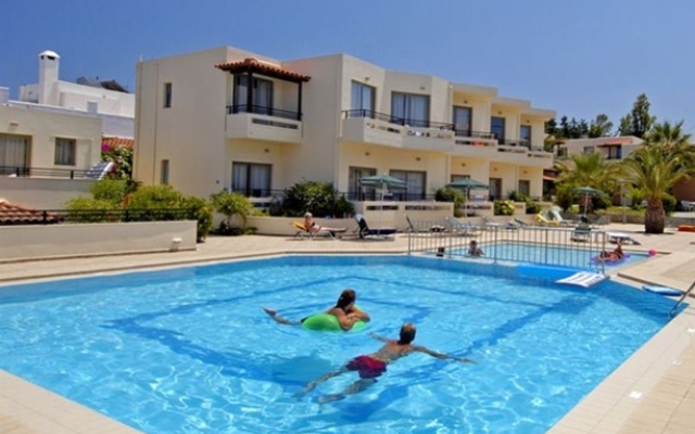 Apladas Apartments