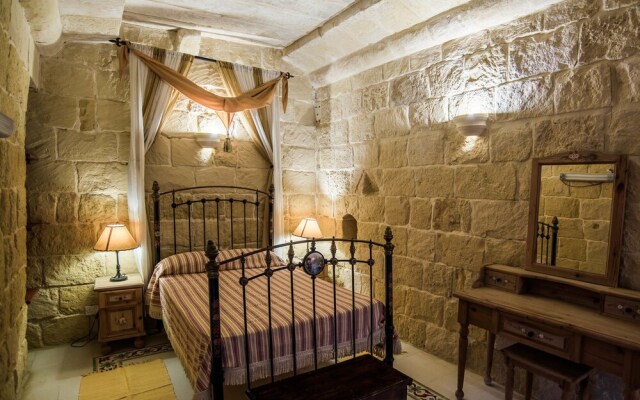 Ta' Karmni Farm Five Stars Holiday House