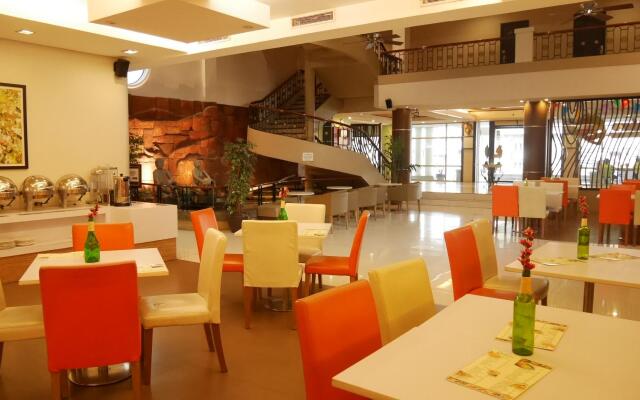 Circle Inn - Hotel & Suites