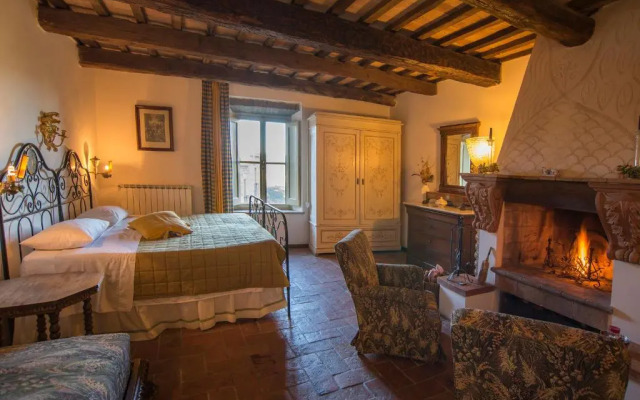 Castello Di Proceno Albergo Diffuso