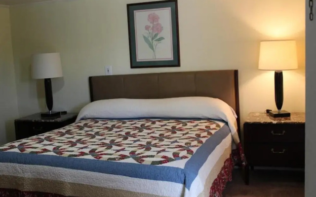 Royale Coach Motor Lodge