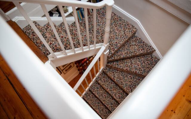 Poet's Cottage Stanley