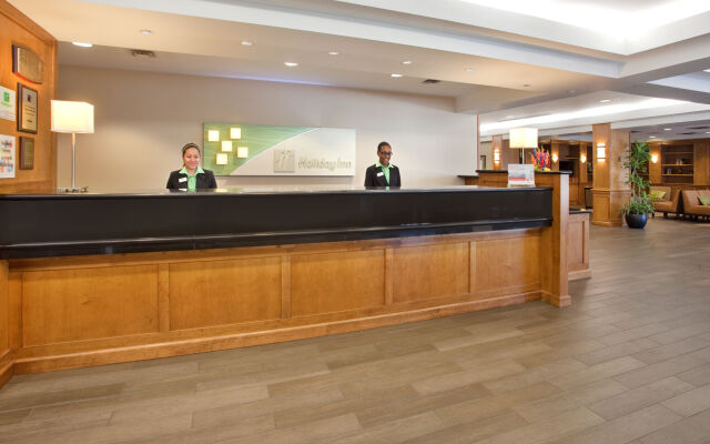 Holiday Inn Country Club Plaza