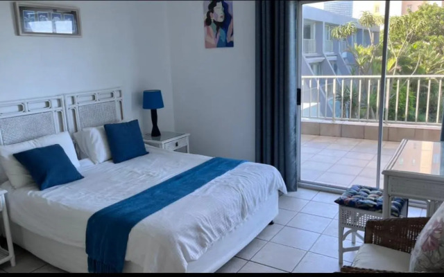 34 Kyalanga Beachfront Apartment
