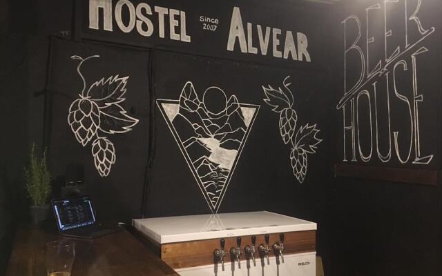 Hostel Alvear