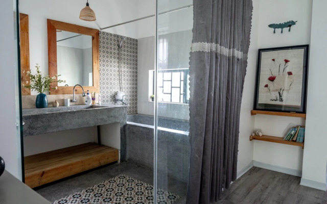 3BR Green and Artistic House in Da Nang