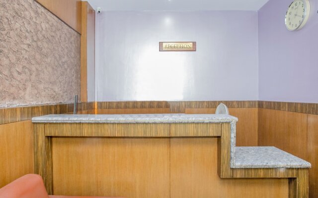 OYO 13021 Park Palace