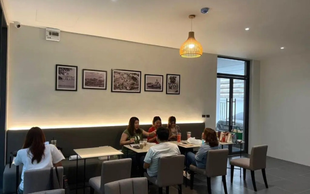 35 Bow Hotel