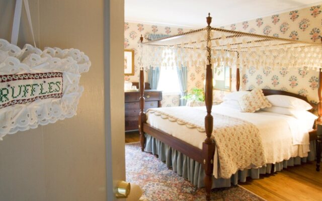 The Stockbridge Country Inn Closest B&B to Norman Rockwell Museum and Chesterwood