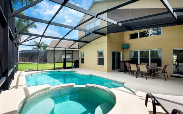 Loyalty Vacation Homes