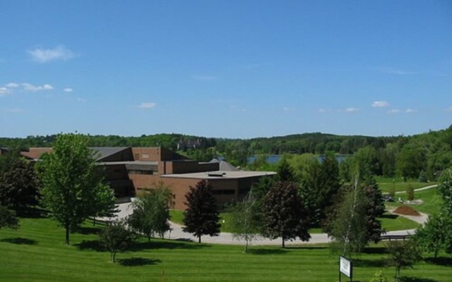 Residence & Conference Centre - King City