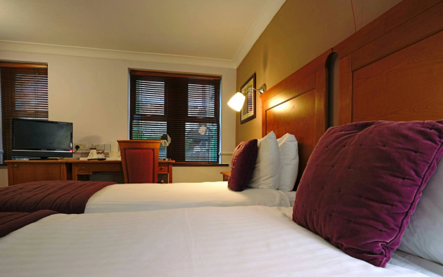 Gomersal Park Hotel
