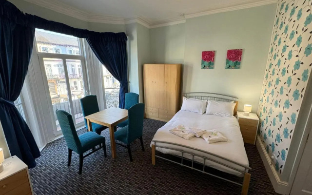 Amber Lodge Guest House