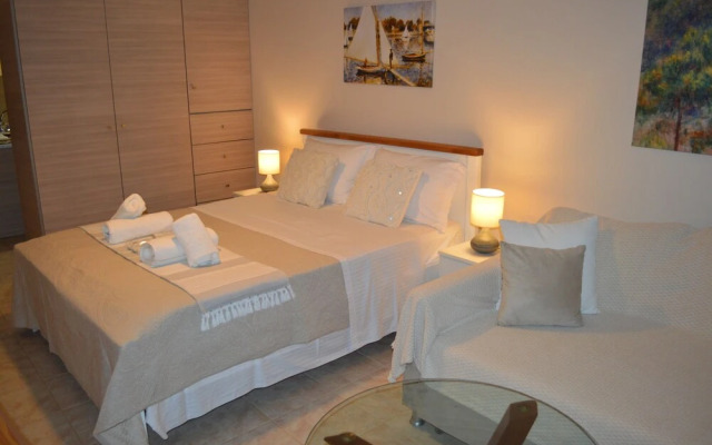 Best House Petit Pylos Messinias