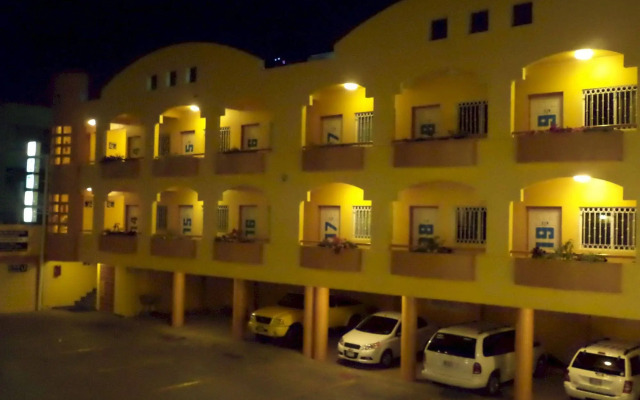 Hotel Pacific