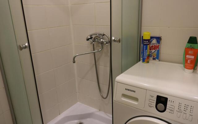 Apartments on 40 let Oktyabrya Avenue