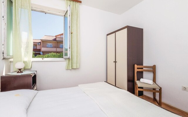 Stunning Home in Barbat With Wifi and 3 Bedrooms