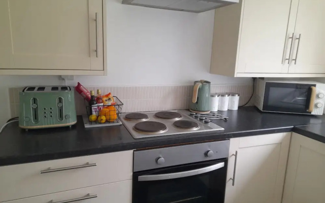Cosy Private Hideaway Studio Flat With Breakfast