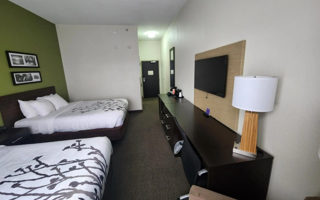 Sleep Inn & Suites