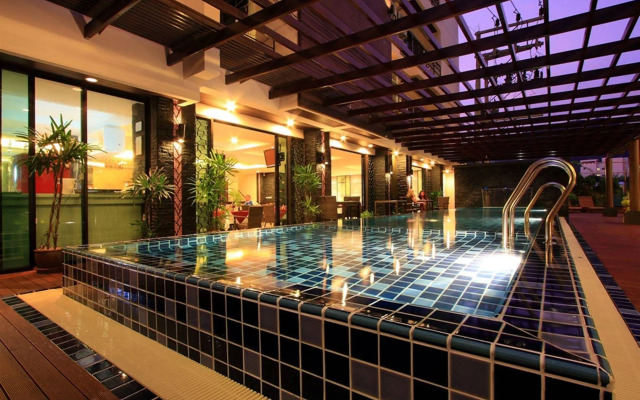 Baramee Hip Hotel
