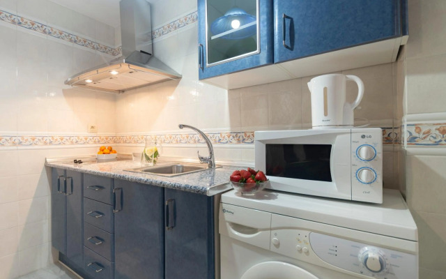 APARTAMENTO CENTRO NUEVA DE LA VIRGEN 2+free parking