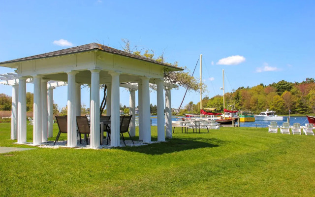 Nonantum Resort