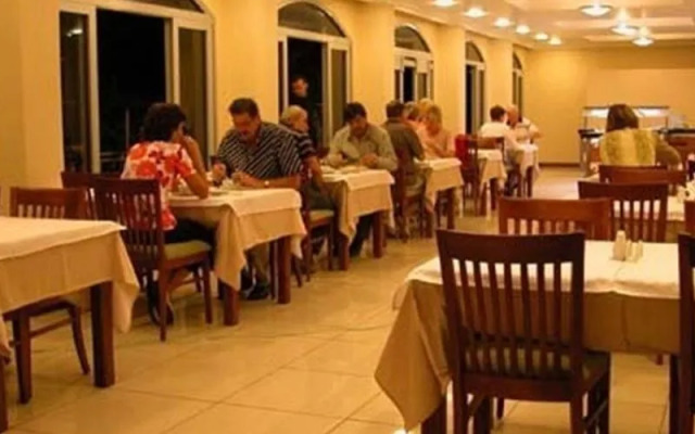 Karen Hotel