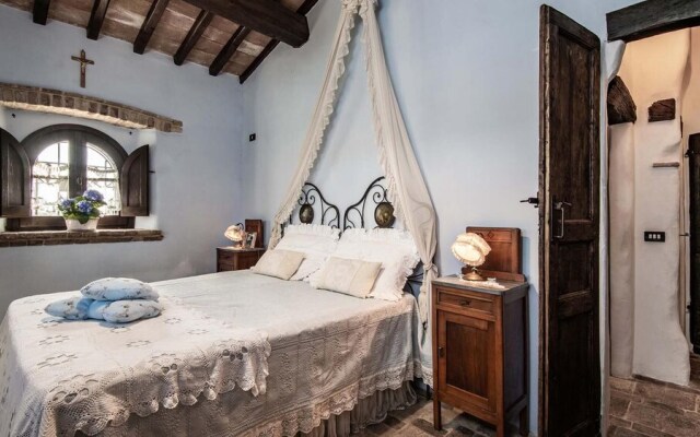 Rose Tower 6 2 in Rome