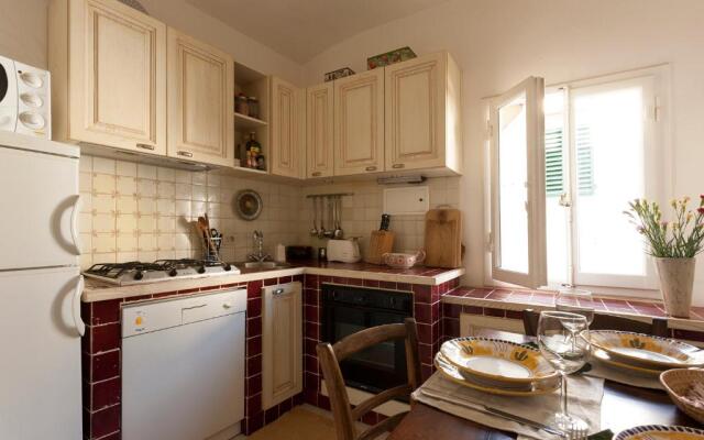 Grand Piano Apartment