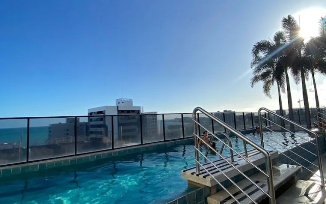 Edificio Promenade II Apt 205