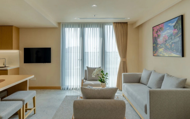 The Five Suites Lilas