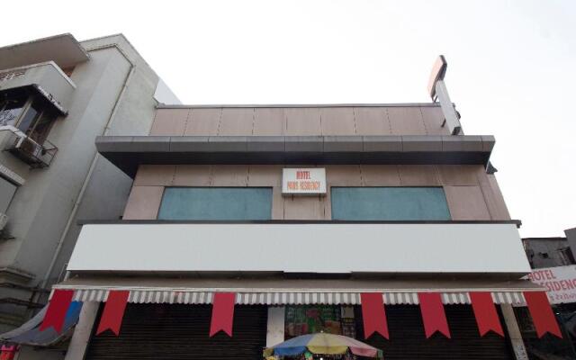 OYO 6312 Hotel Paris Residency