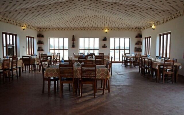 Thakur Ji Resort
