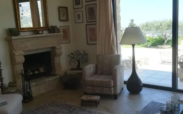 Olive House Traditional Villa with Pool