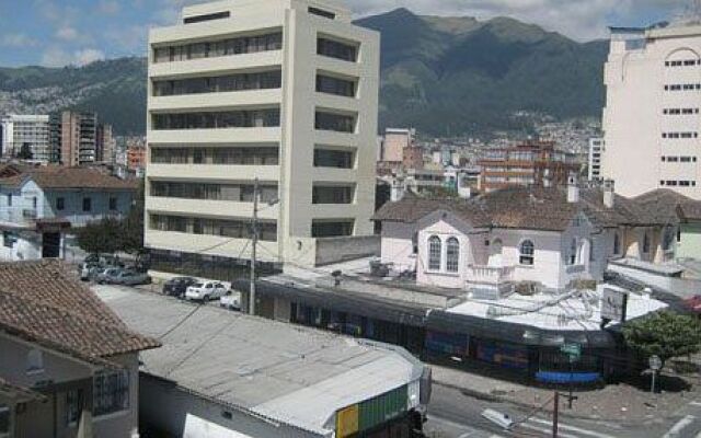 Hotel Jardin De Quito