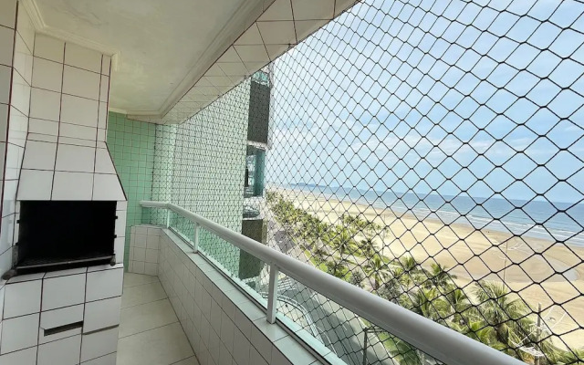 Pé na Areia Praia do Maracanã II
