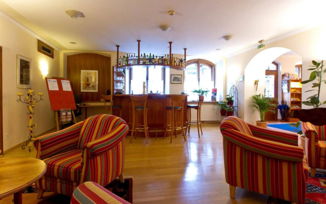 Seeboeckenhotel Zum Weissen Hirschen