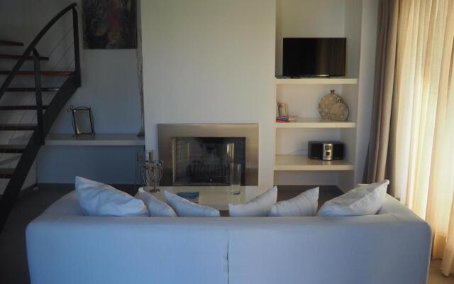 Krinos Apartment